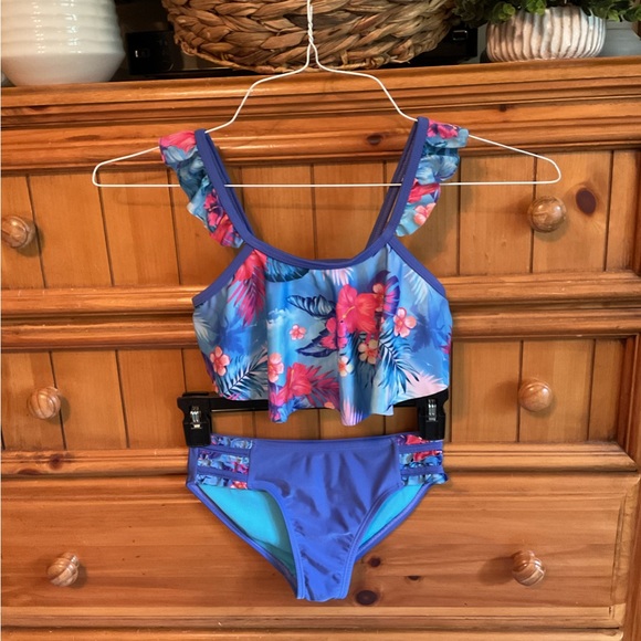 Girls swim suit 7/8 - Picture 1 of 2